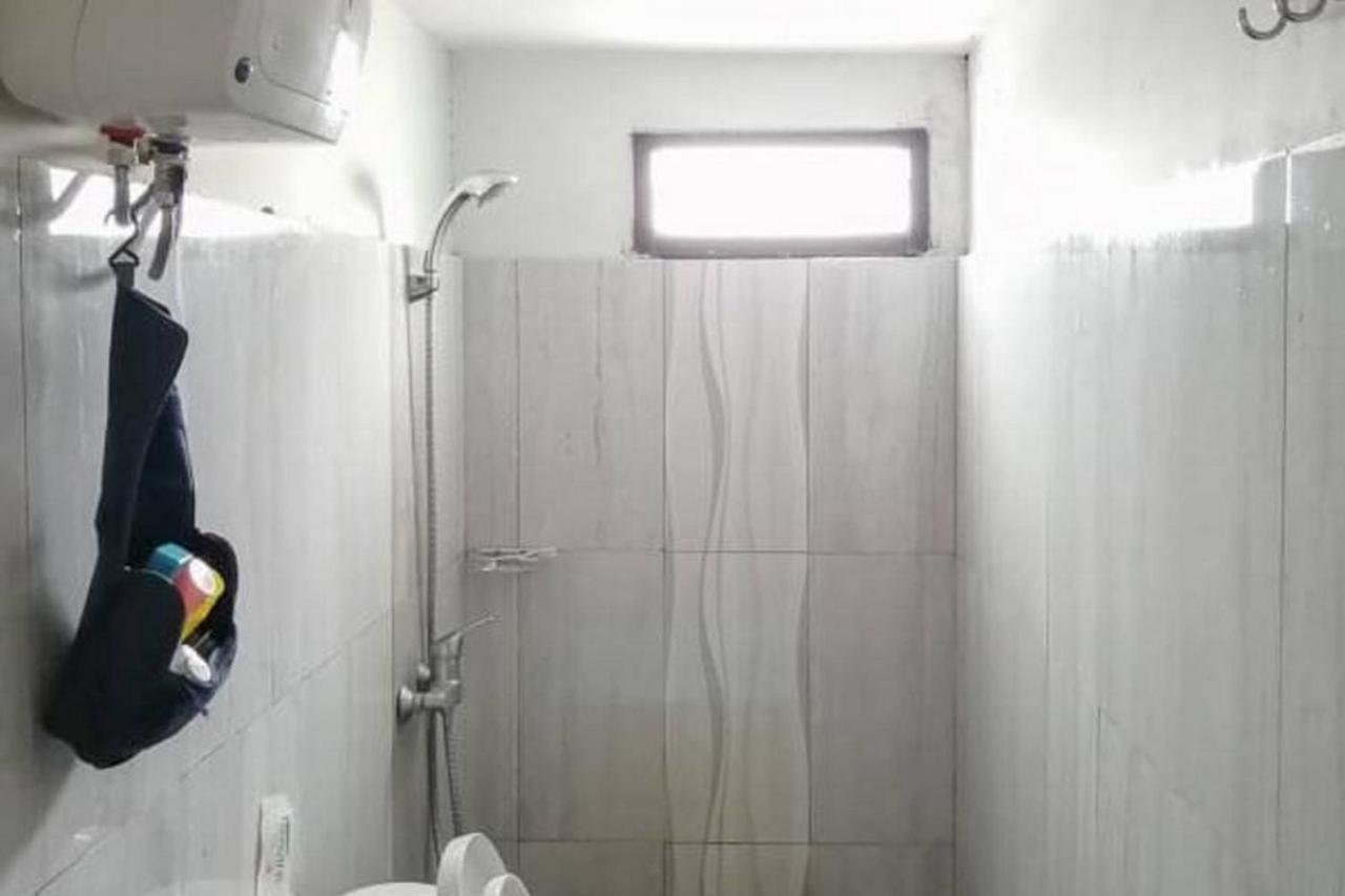 Duku Laponca Residence Pondok Cabe Syariah Redpartner מראה חיצוני תמונה