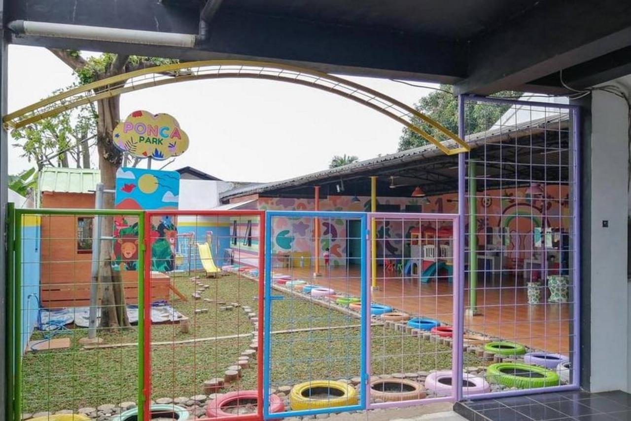 Duku Laponca Residence Pondok Cabe Syariah Redpartner מראה חיצוני תמונה